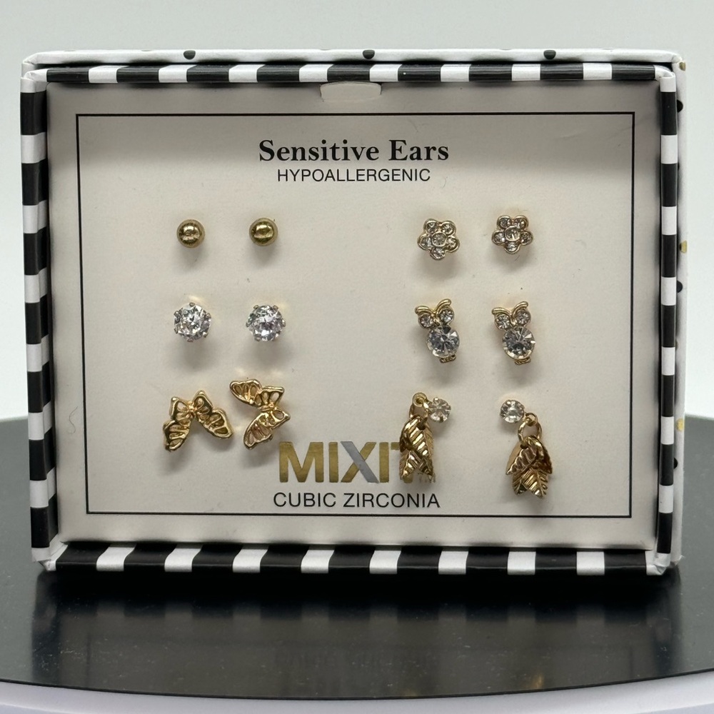 Box Set 6 Pairs Gold Tone Post Earrings Butterfly
